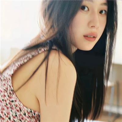 被称为爸爸的女人 在线观看封面
